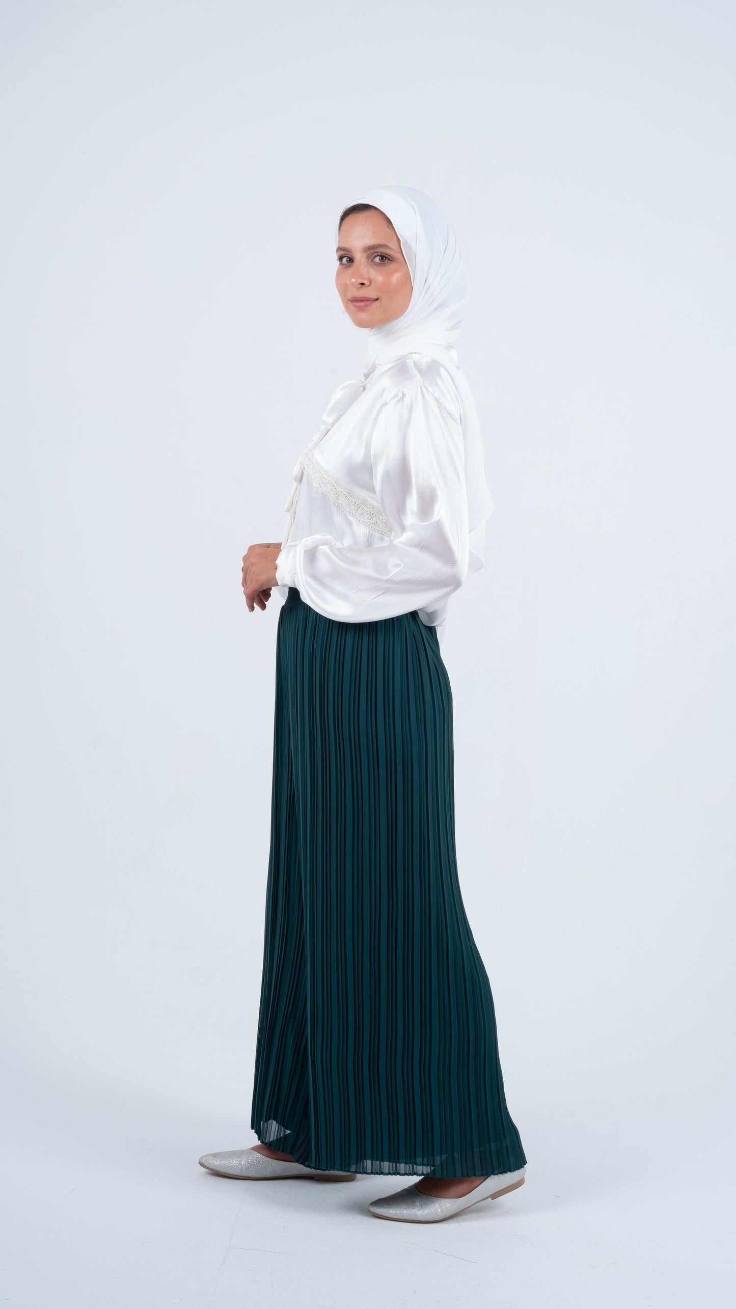 Green Pleated Wide Pants