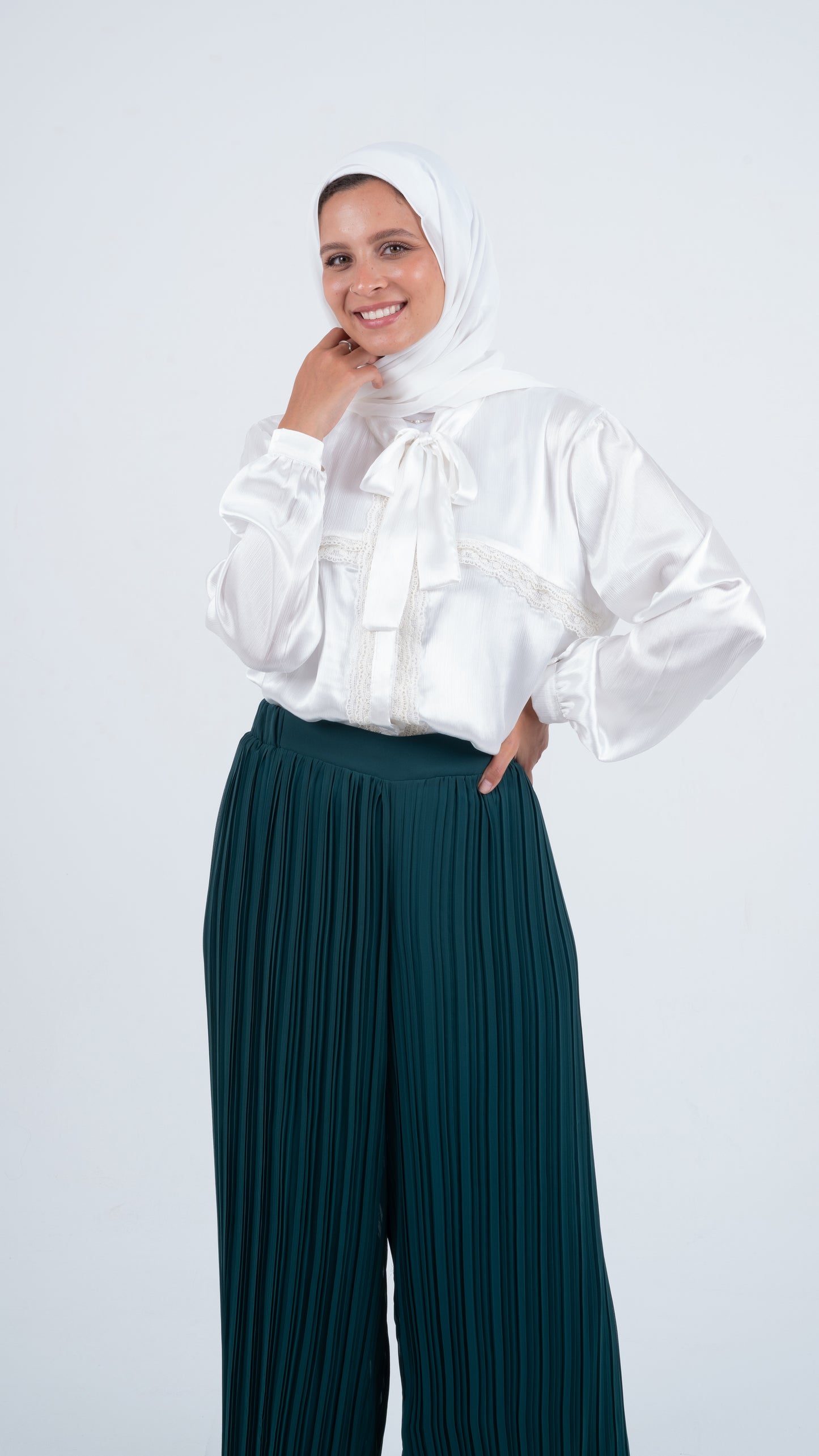 Green Pleated Wide Pants