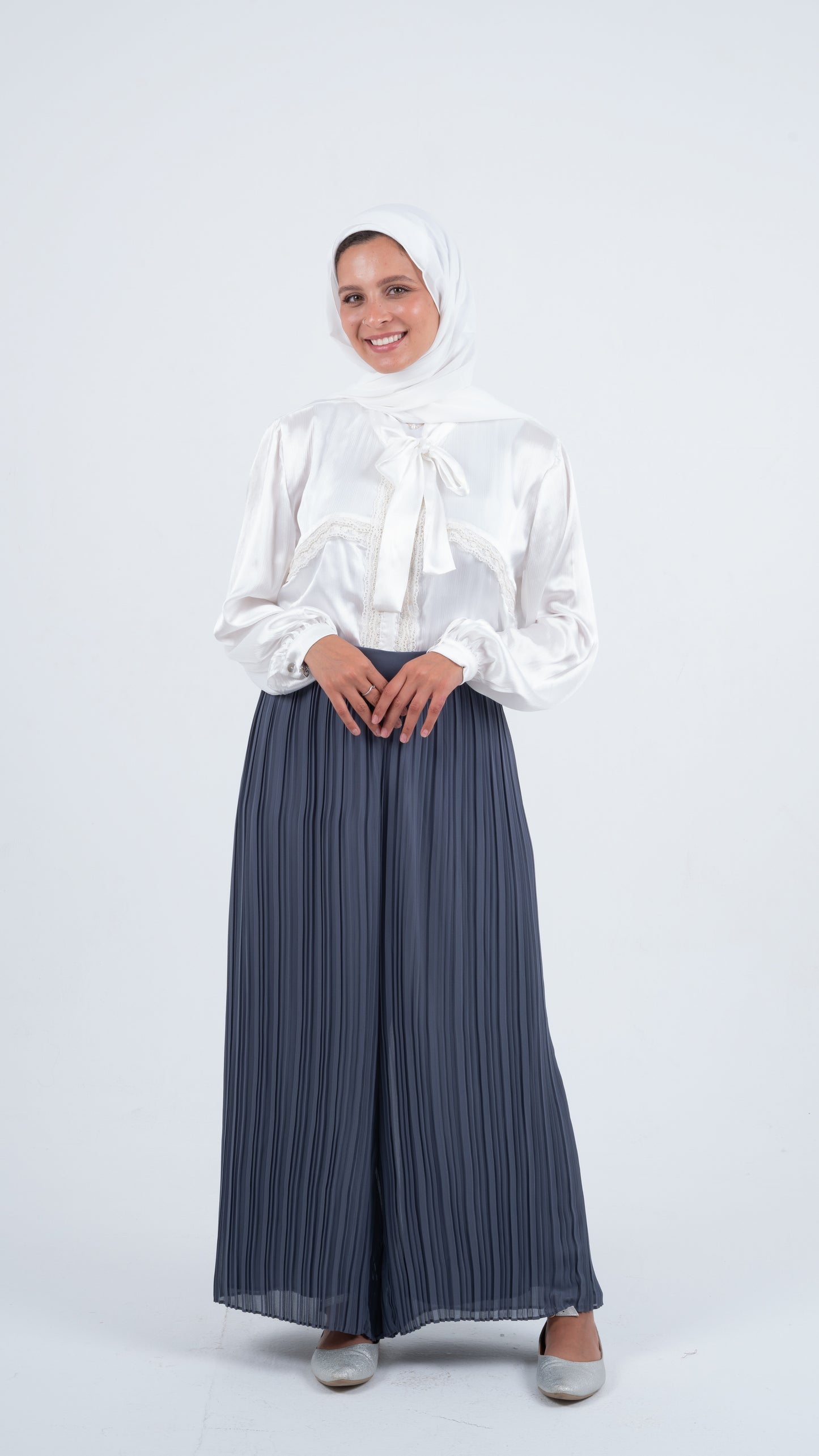 Grey Pleated Wide Pants