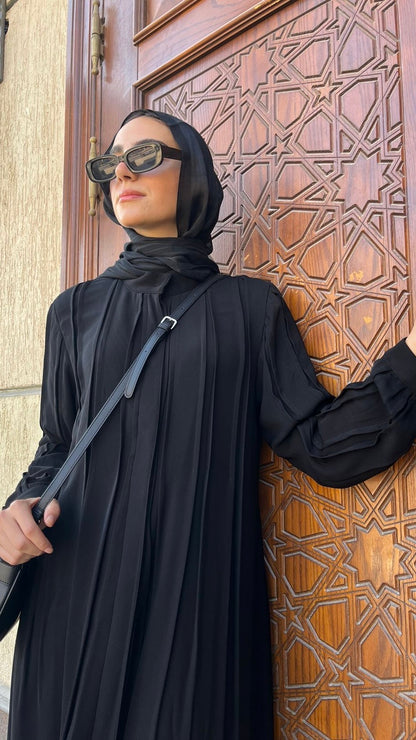 Elegantly Pleated Abaya