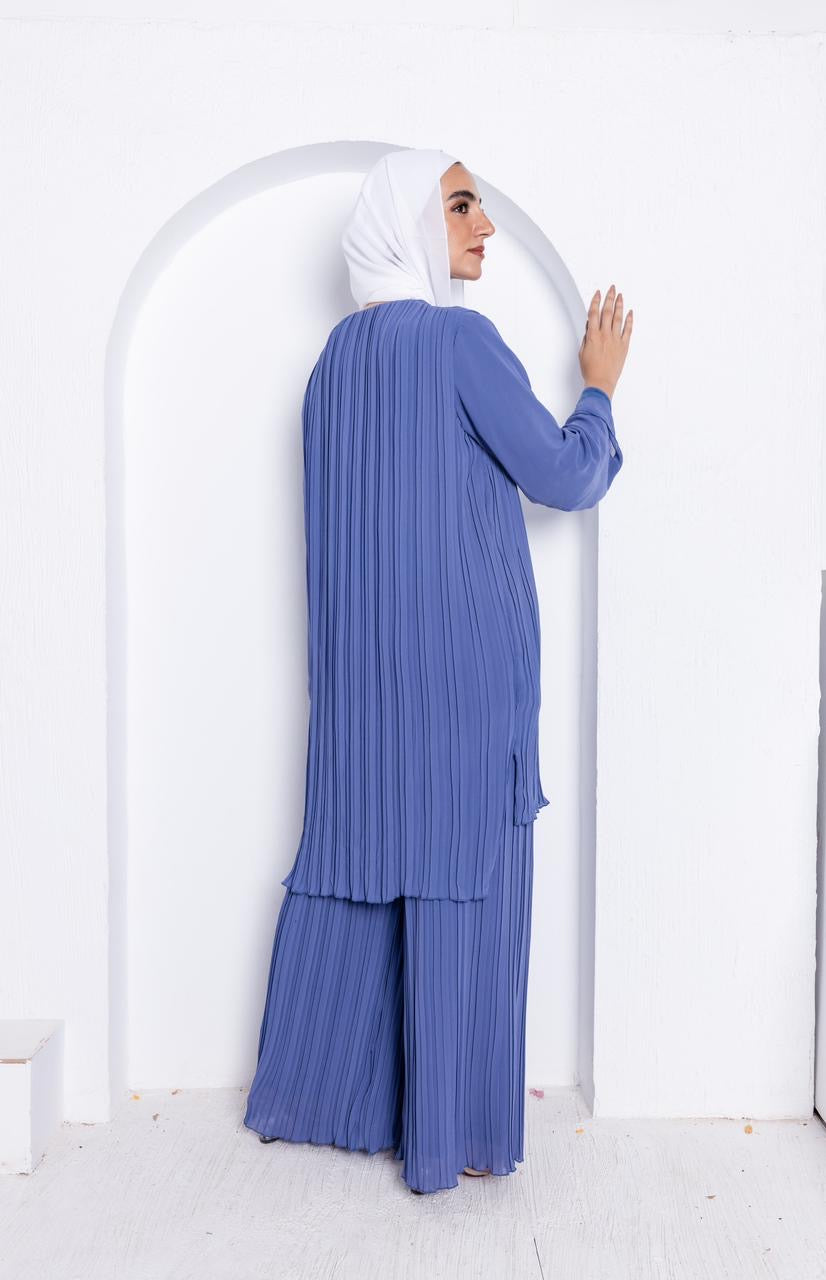 Flowy Blue Pleated Set