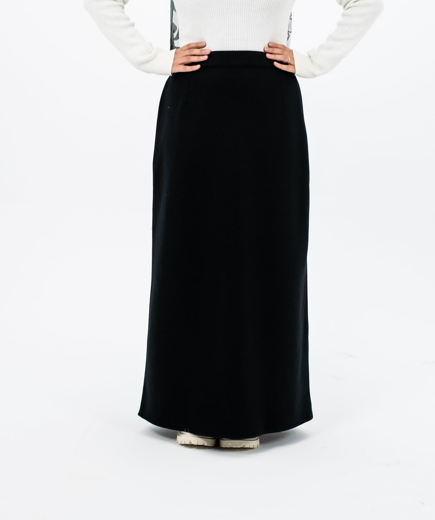 Soft Wool Skirt Black