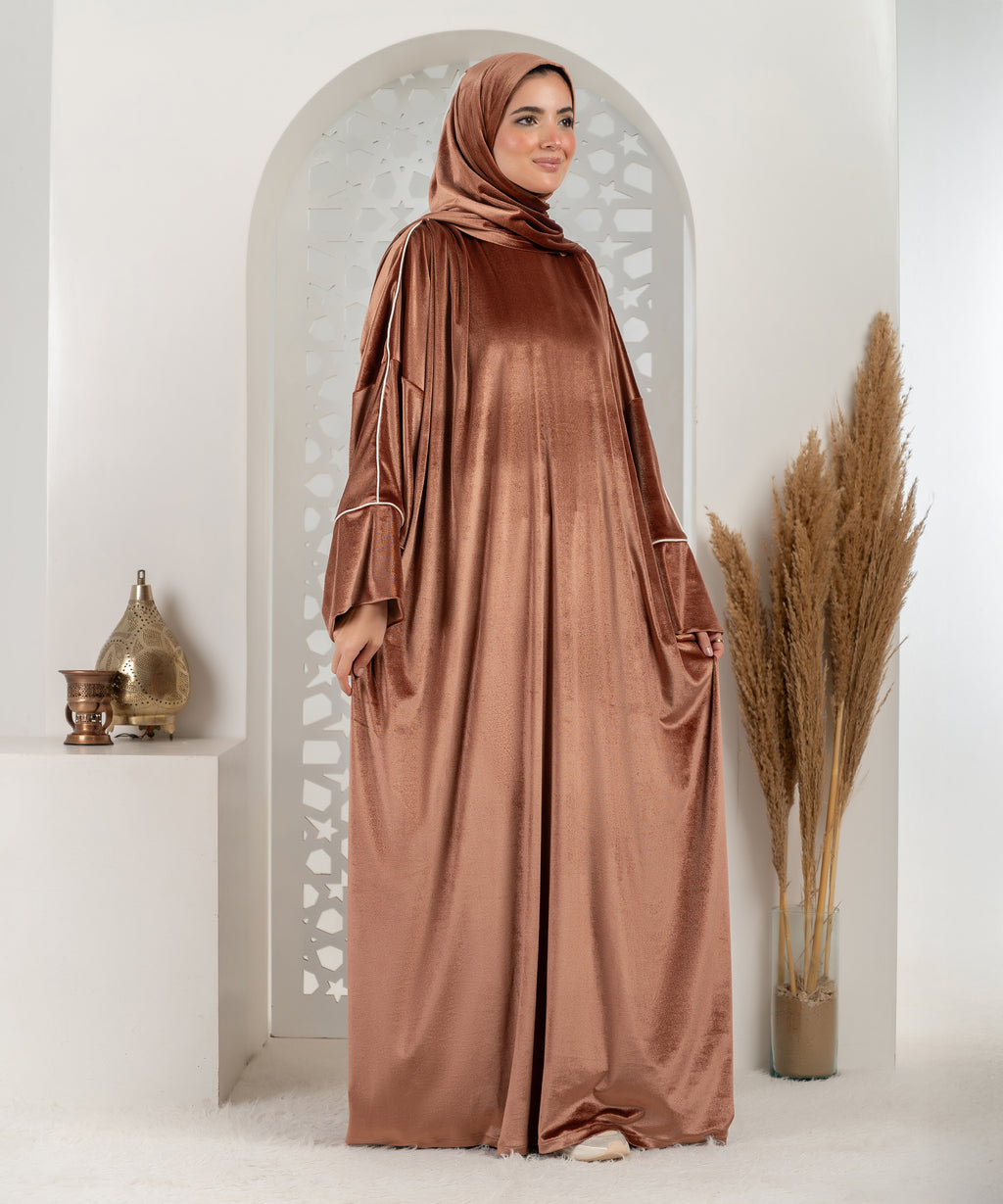 Luxury Cafe Velvet Isdal - اسدال قطيفة سادة