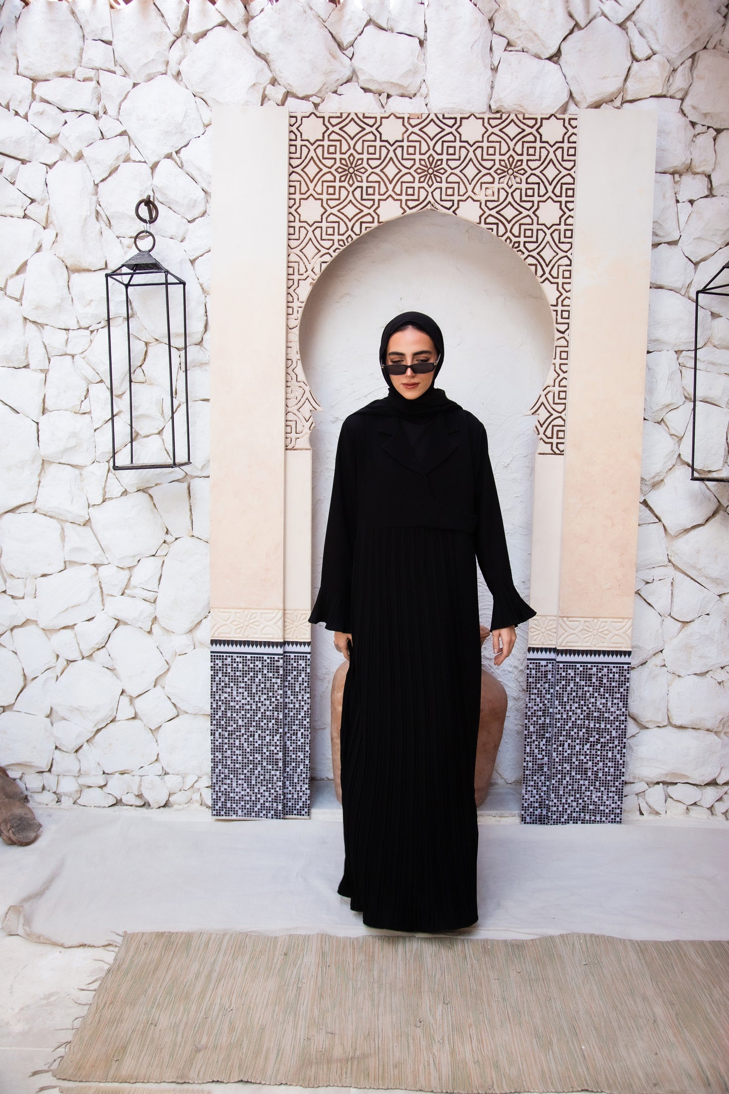 Blazer shape Pleated Abaya