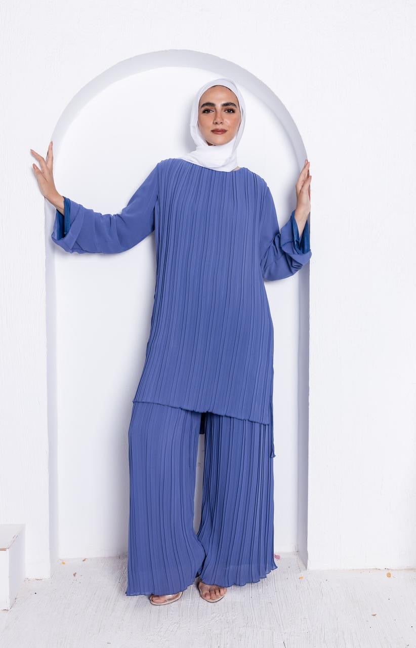 Flowy Blue Pleated Set