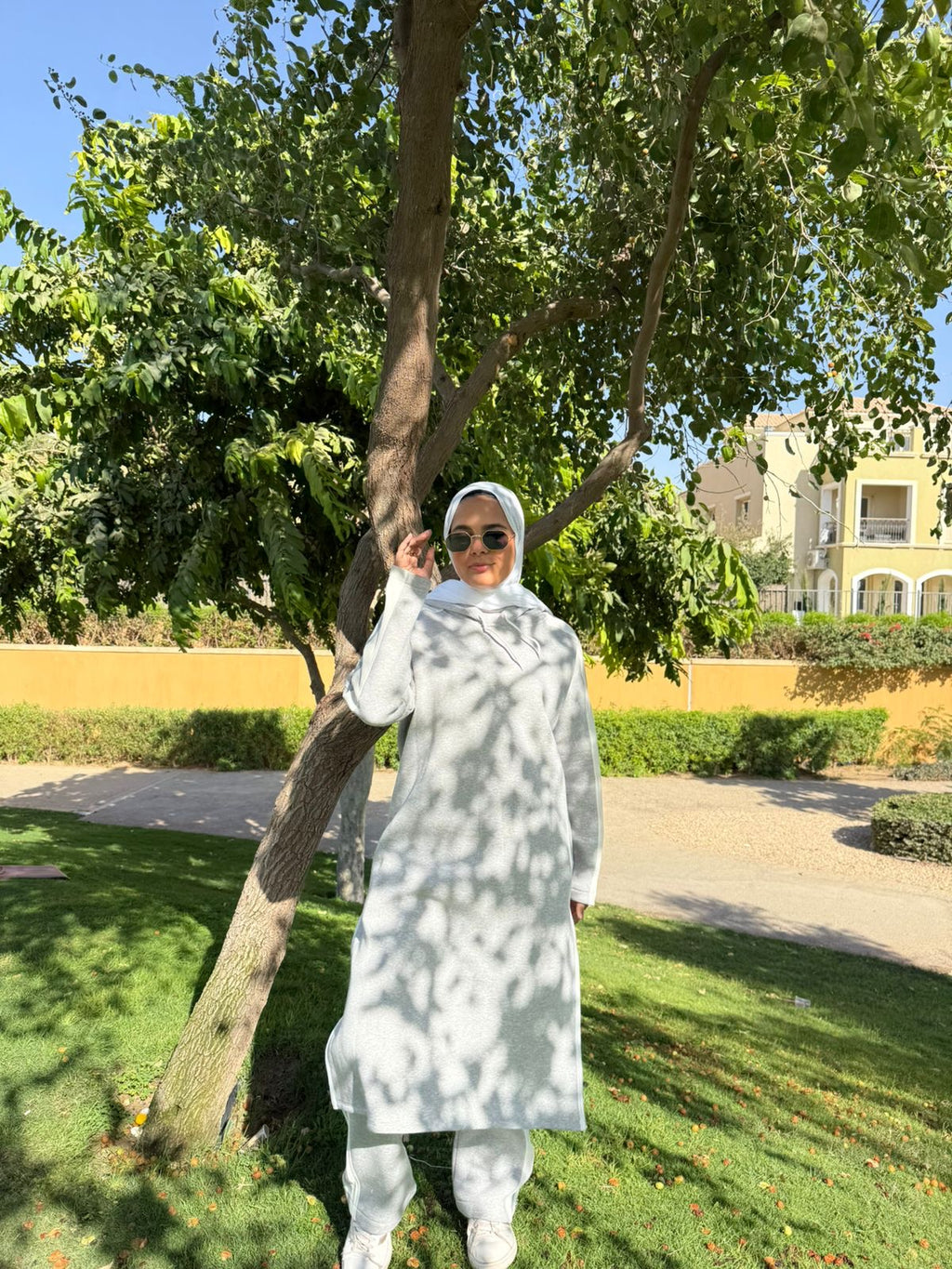 Modest Over Size Tracksuit - Grey