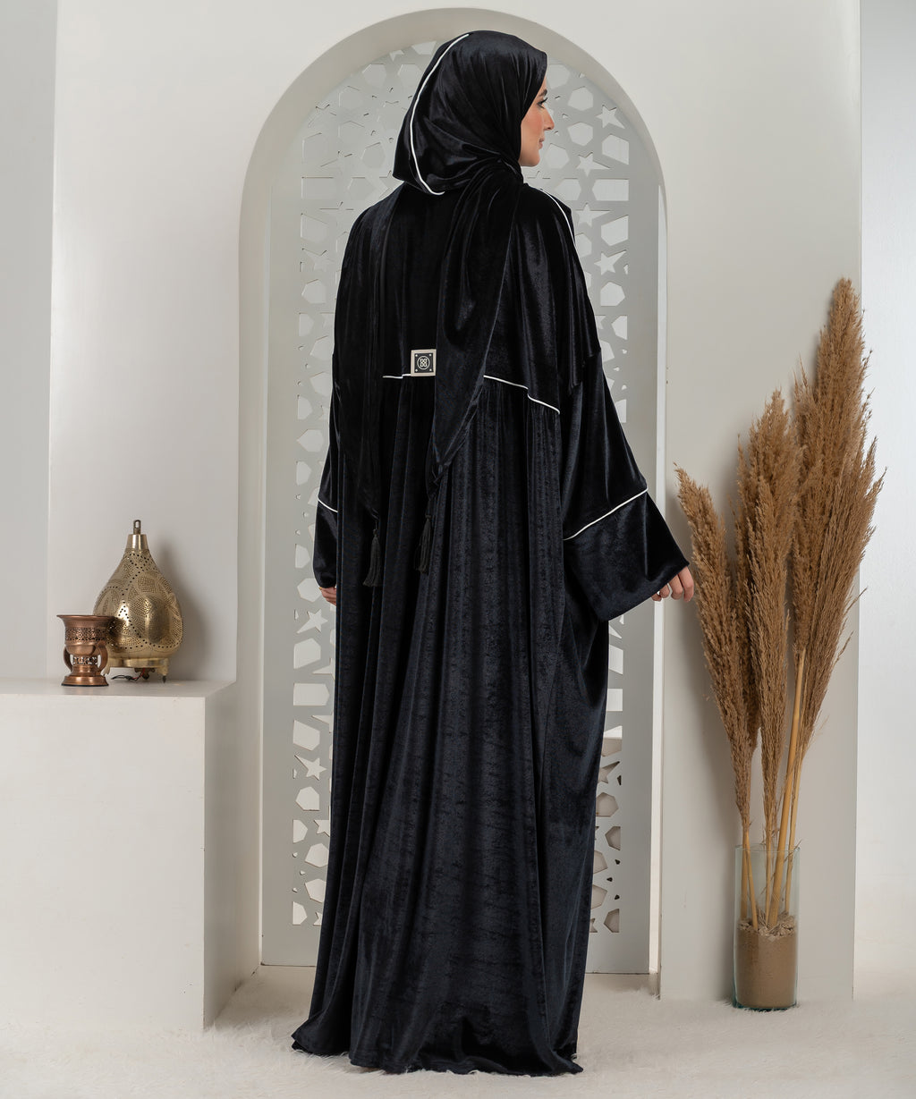 Luxury Black Velvet Isdal - اسدال قطيفة سادة