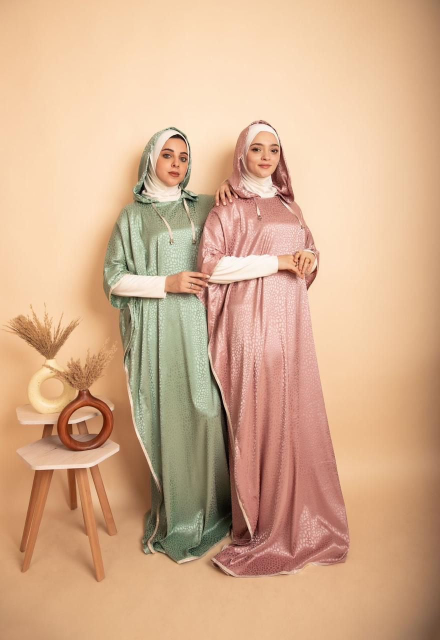 Rose Green Panther Satin Isdal