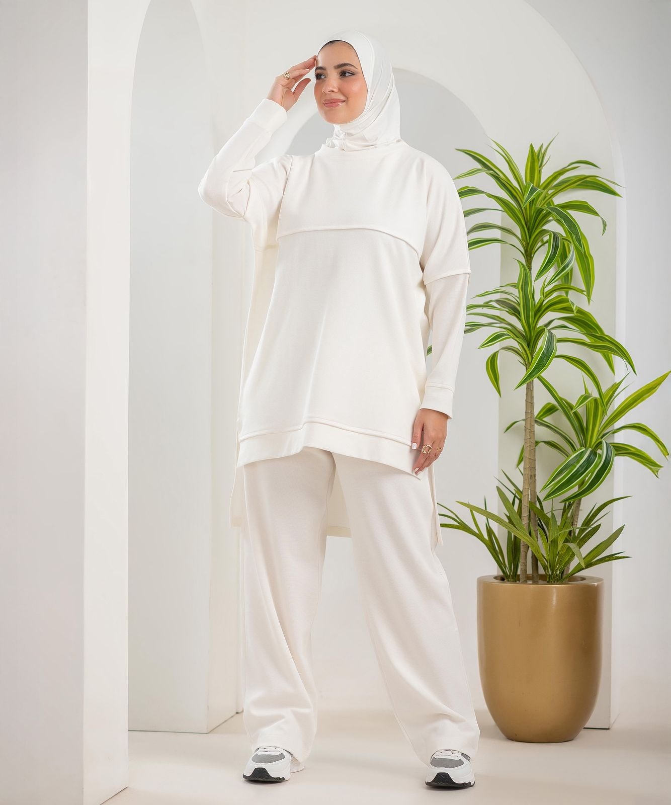 Over Size Comfy Off-White Training Suit