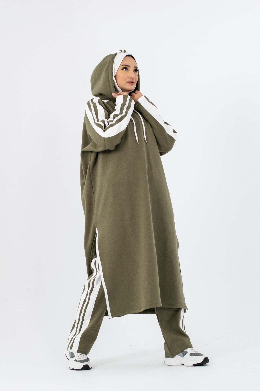 Modest Over Size Tracksuit - Olive