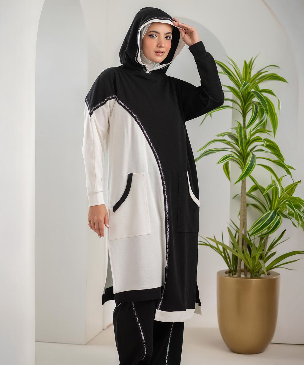 Black x White Chic Training Suit