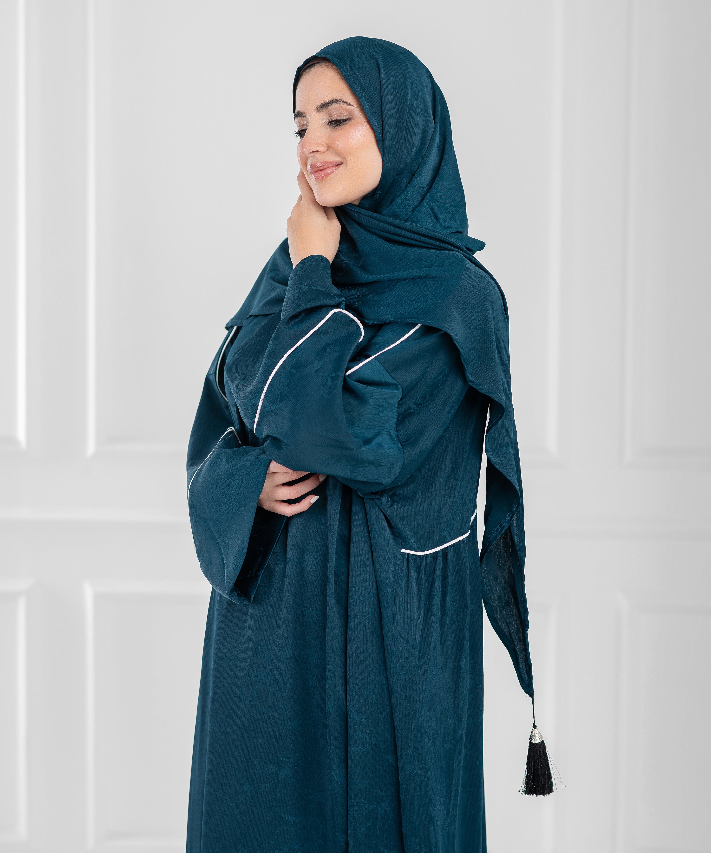 ZOMORODA Jacquard Satin isdal - اسدال زمردة ستان جاكار  (petroleum)