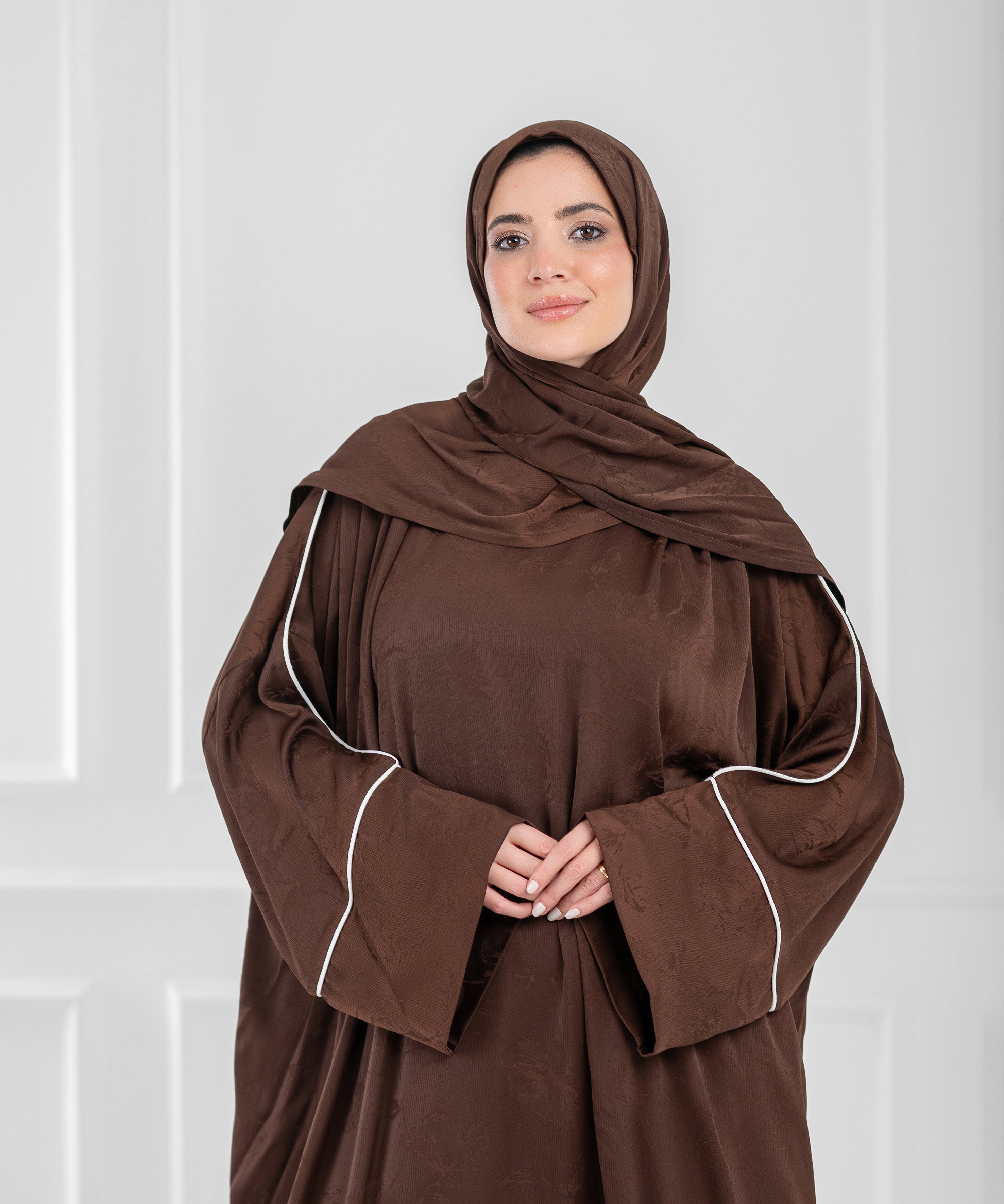 MOCHA Jacquard Satin isdal - اسدال موكا ستان جاكار  (mocha brown)