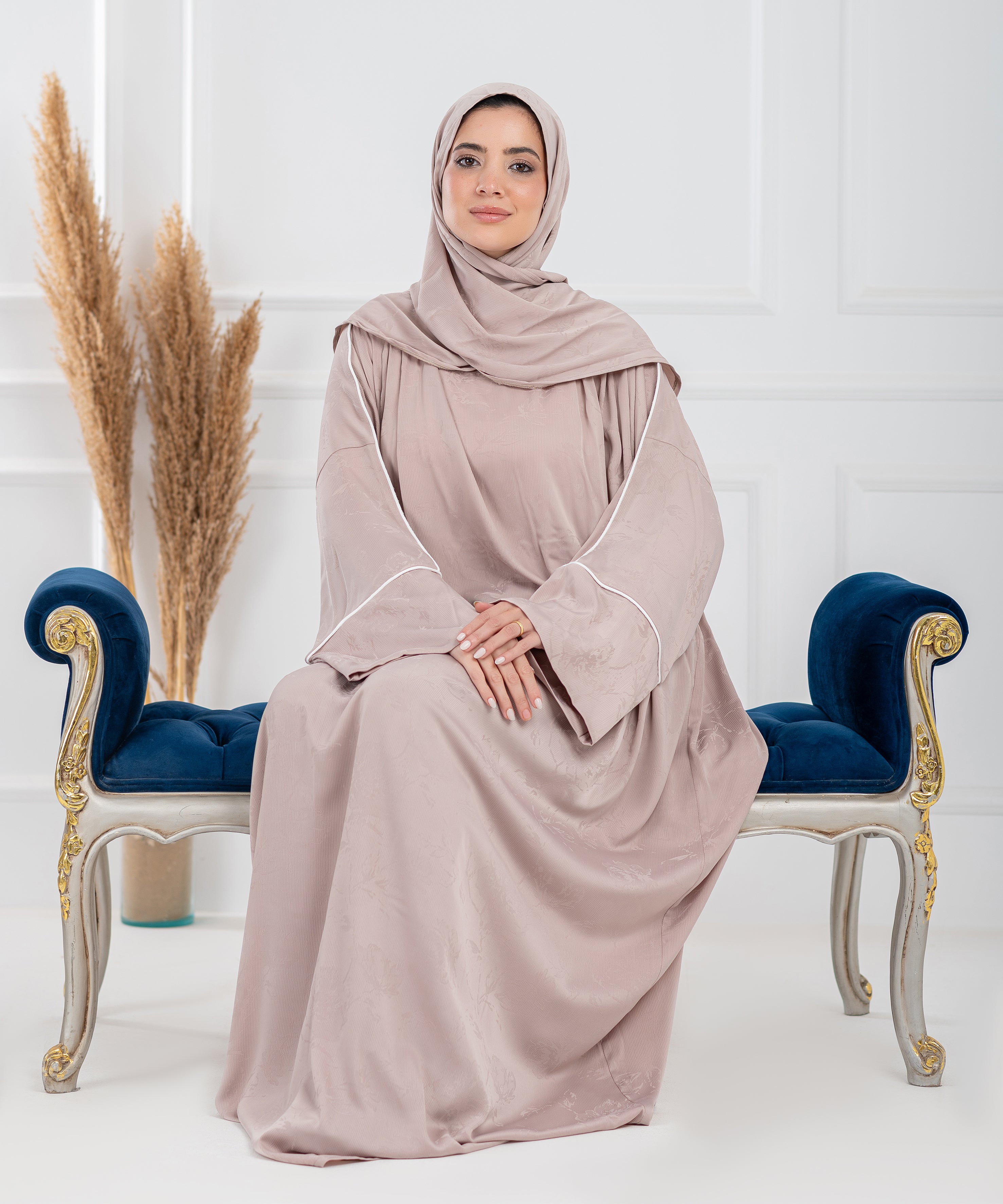 SOKOON Jacquard Satin isdal - اسدال سكون ستان جاكار  (beige)
