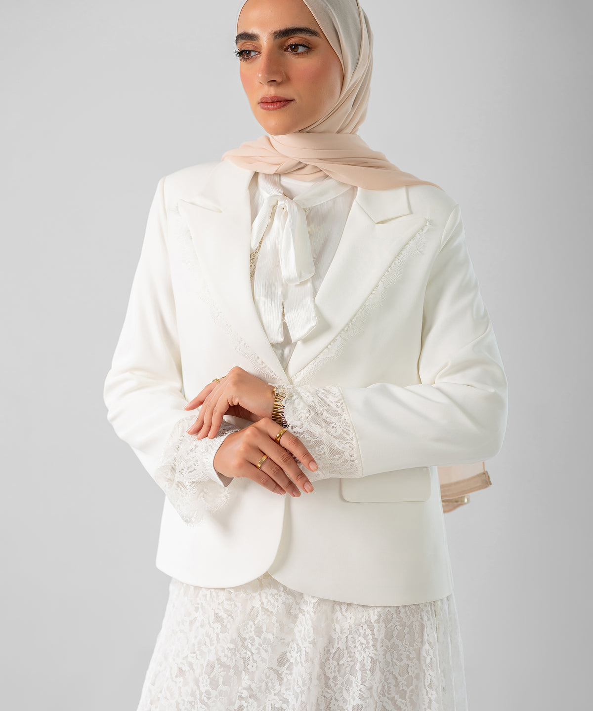 Dantel Blazer - بليزر دانتيل