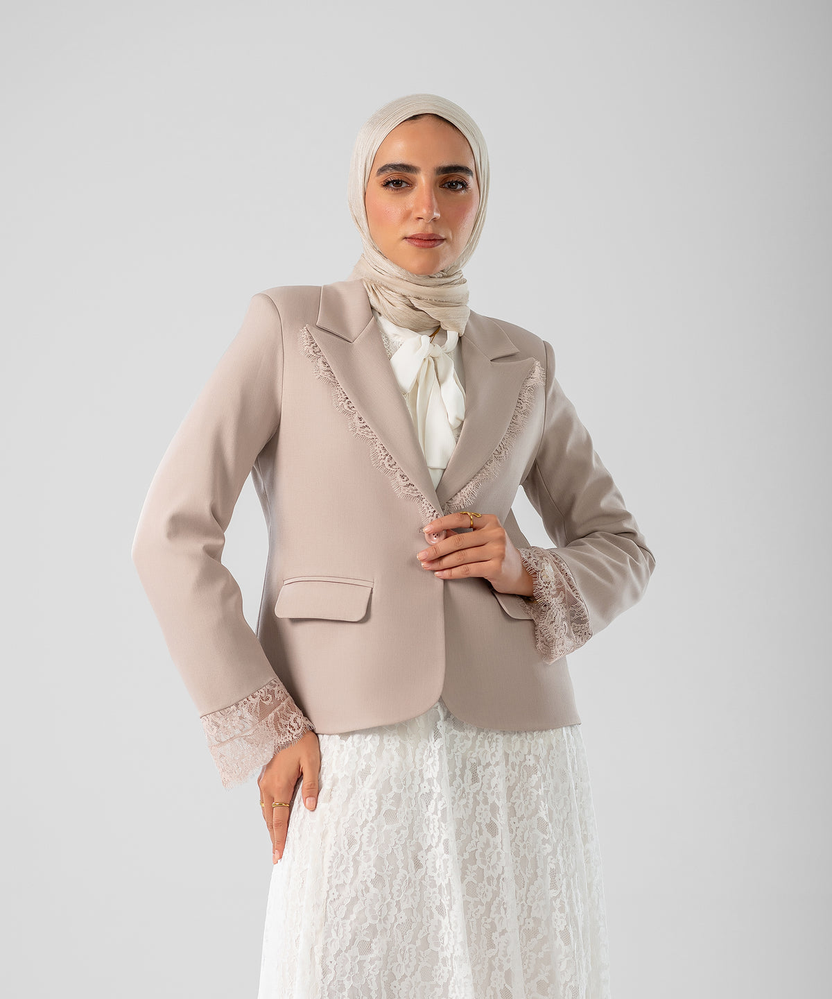 Dantel Blazer - بليزر دانتيل