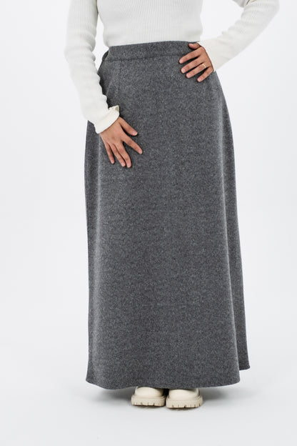 Soft Wool Skirt: Grey