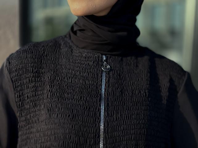 Zipper Abaya