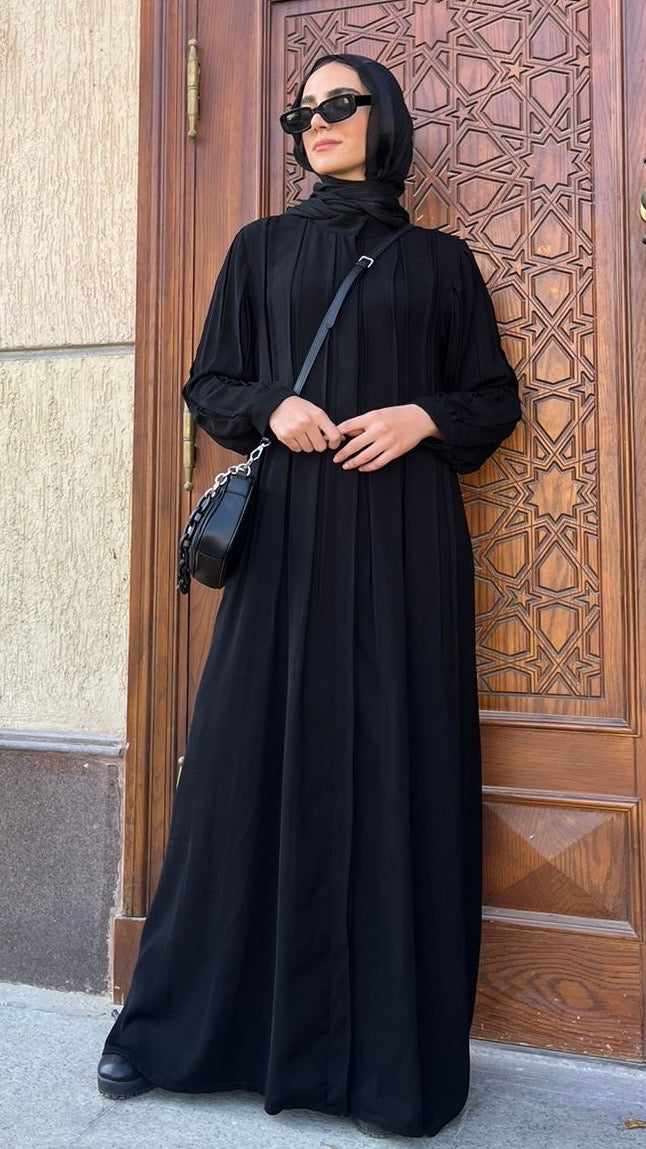 Elegantly Pleated Abaya