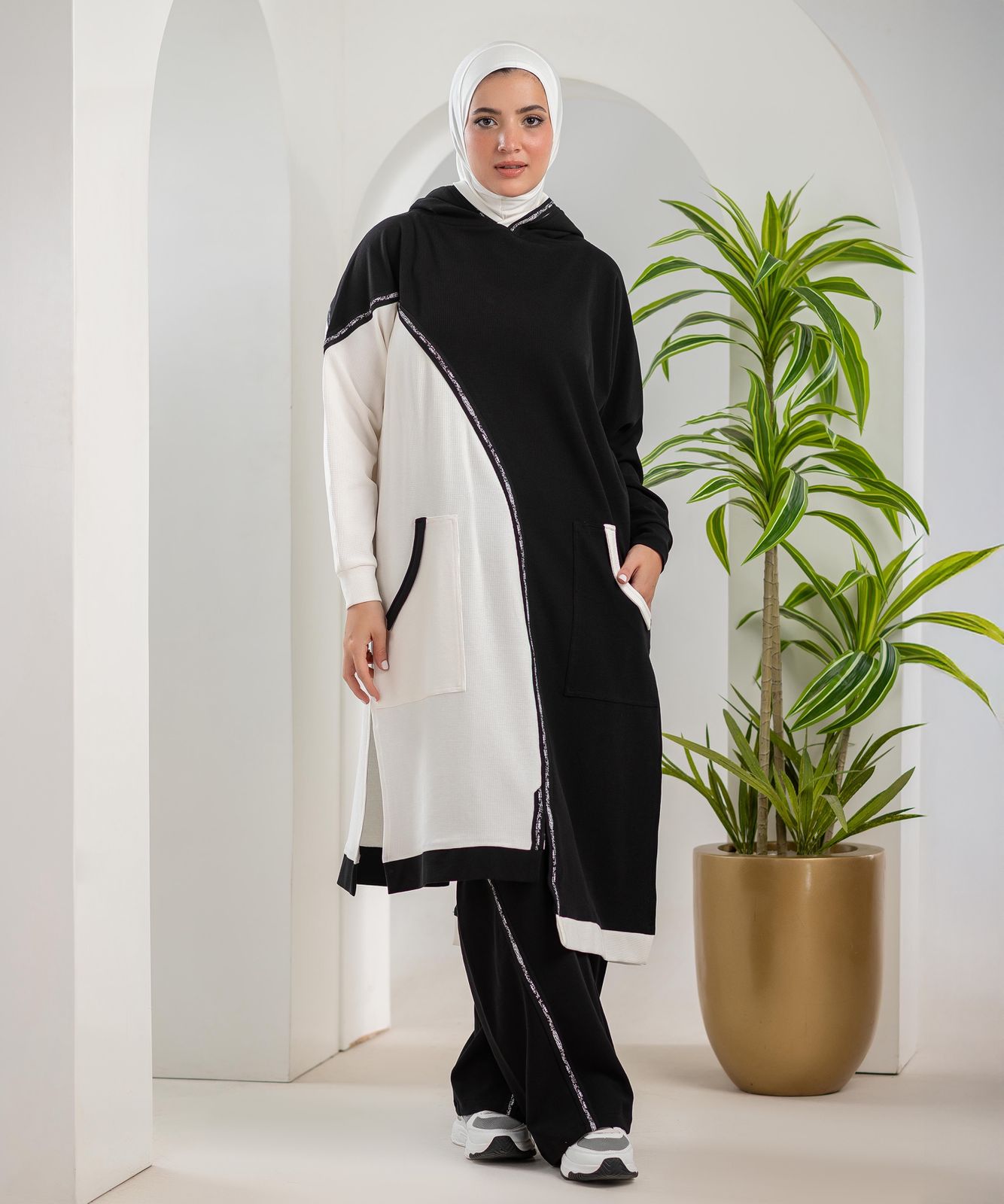 Black x White Chic Training Suit