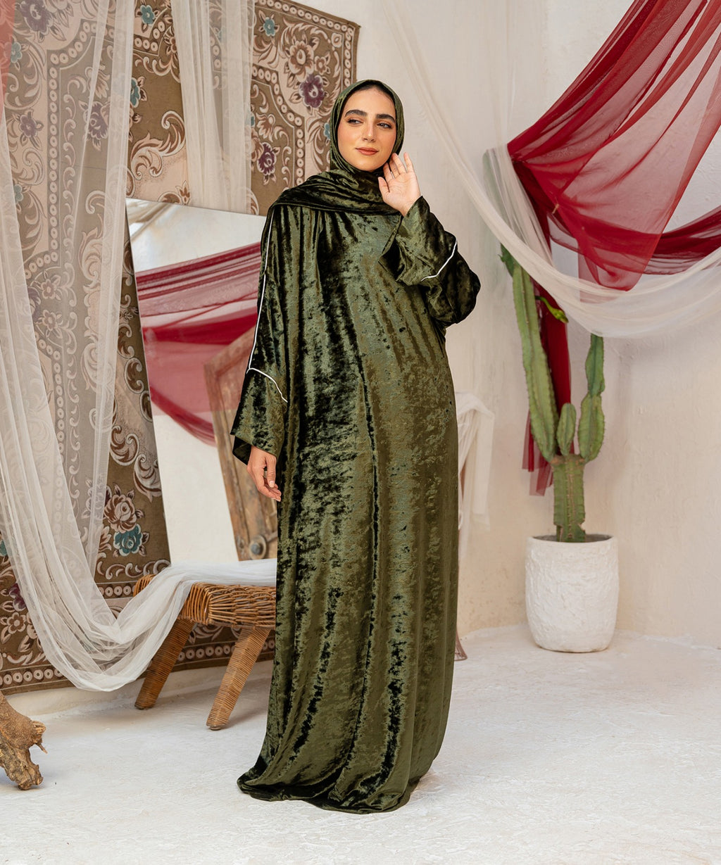 Iconic Velvet Isdal / Olive - اسدال قطيفة مميزة زيتي