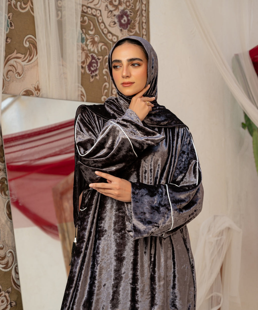 Iconic Velvet Isdal / Grey - اسدال قطيفة مميزة رمادي