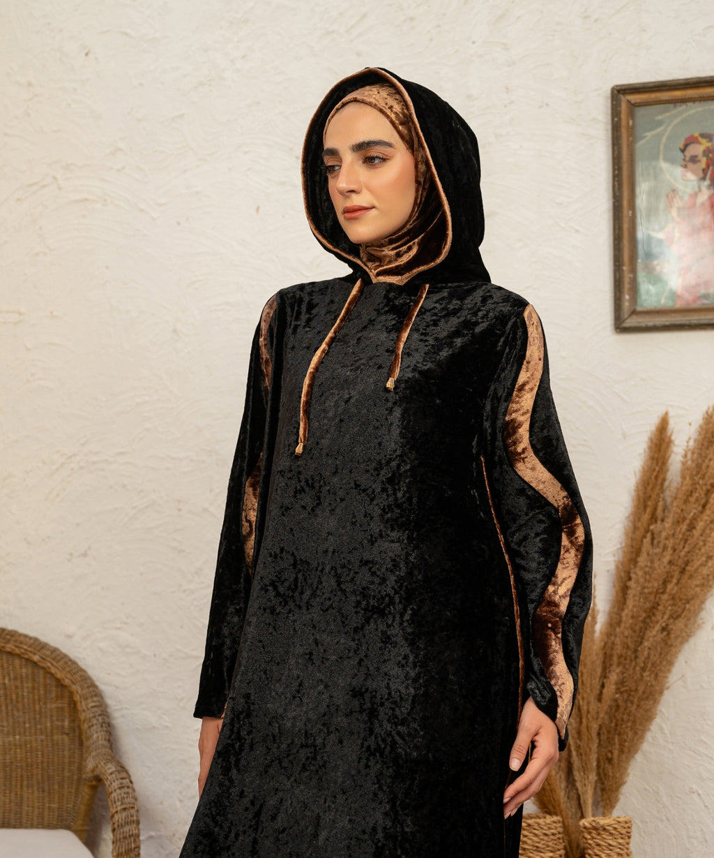 Wavy Velvet Isdal / Black x Cafe - اسدال قطيفة موجة اسود في كافيه