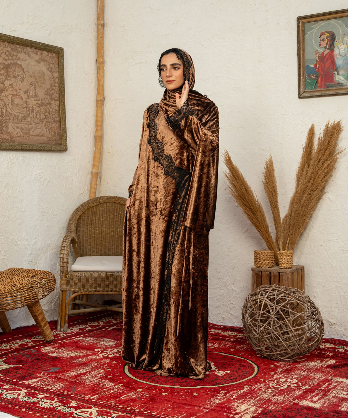 Dentelle Velvet Isdal / Cafe - اسدال قطيفة دانتيل كافيه